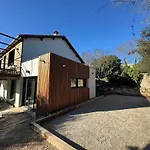 Vila Au Calme Avec Jardin, Piscine Et Terrain Petanque A 5 Min Du Centre Nîmes
