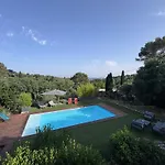 Au Calme Avec Jardin, Piscine Et Terrain Petanque A 5 Min Du Centre * Nîmes