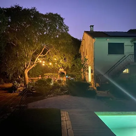 Au Calme Avec Jardin, Piscine Et Terrain Pétanque à 5 Min Du Centre Villa