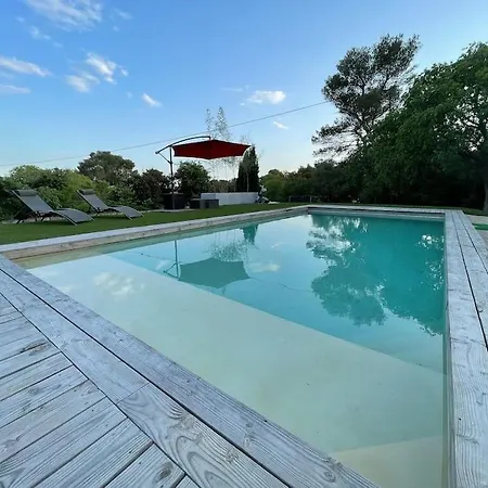 Villa Nimes Villa Au Calme Avec Jardin, Piscine Et Terrain Petanque A 5 Min Du Centre Ville