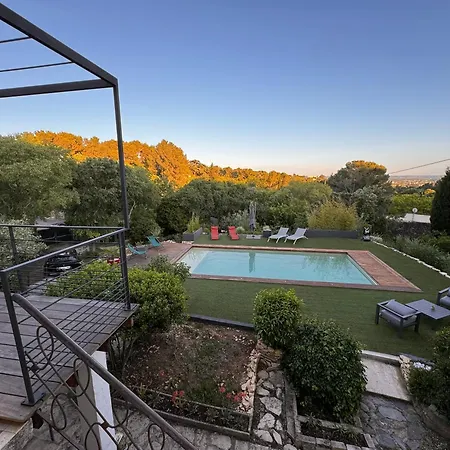 Au Calme Avec Jardin, Piscine Et Terrain Pétanque à 5 Min Du Centre