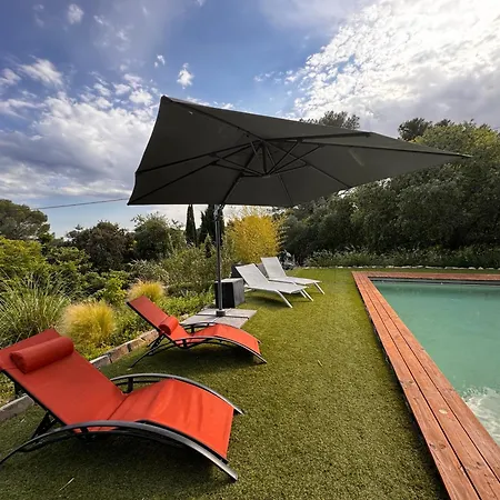 Villa Au Calme Avec Jardin, Piscine Et Terrain Pétanque à 5 Min Du Centre