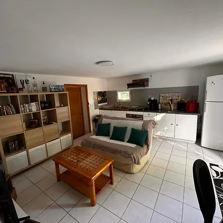 Au Calme Avec Jardin A 5 Min Du Centre Villa *