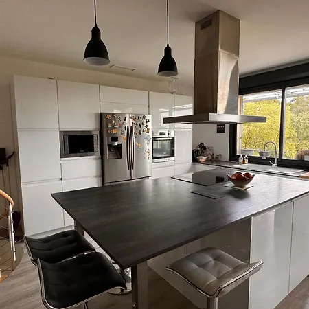 Au Calme Avec Jardin, Piscine Et Terrain Pétanque à 5 Min Du Centre Nîmes