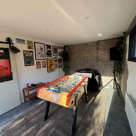 Au Calme Avec Jardin, Piscine Et Terrain Pétanque à 5 Min Du Centre * Nîmes