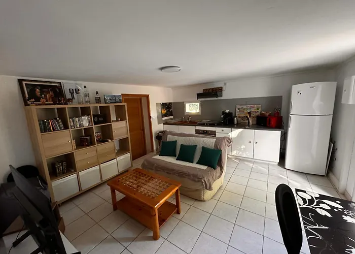 Au Calme Avec Jardin, Piscine Et Terrain Petanque A 5 Min Du Centre Villa *